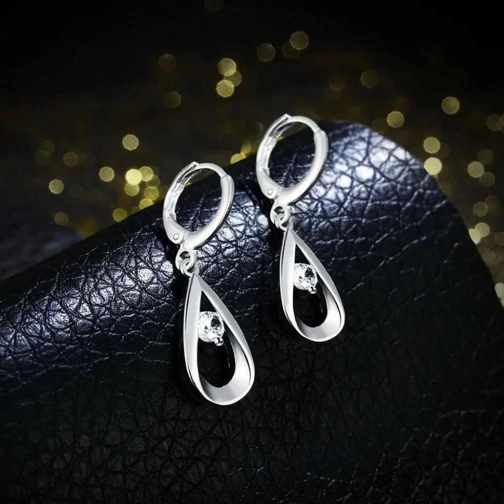 Gorgeous Sterling Silver Crystal Teardrop Earrings " Hypoallergenic " - Picture 7 of 8